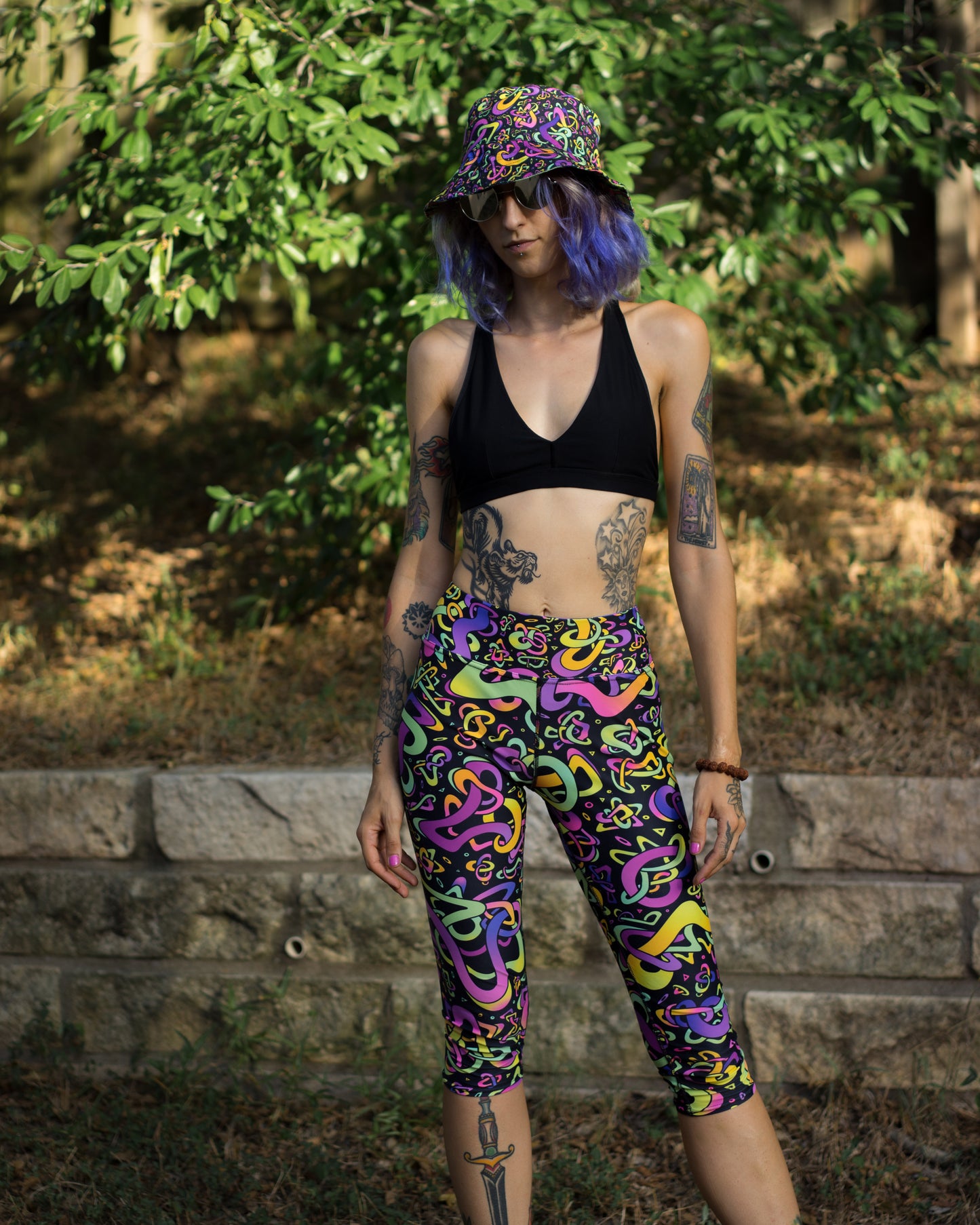 ELECTRIC LOTUS: Spaghett Yoga Capri Leggings
